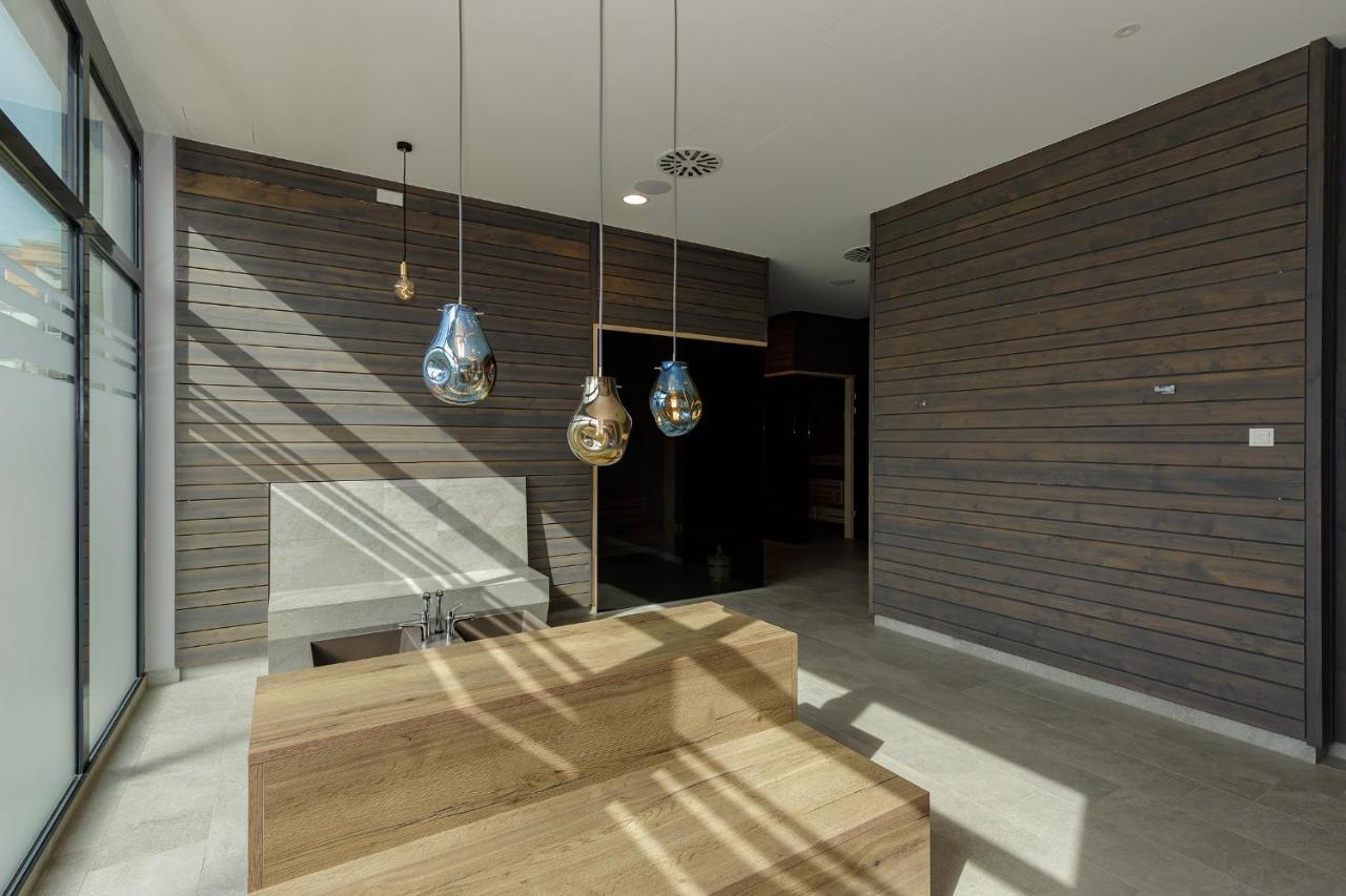 Aparthotel Waterkant Suites direkt am Meer mit Wellnessbereich Börgerende-Rethwisch Exterior foto