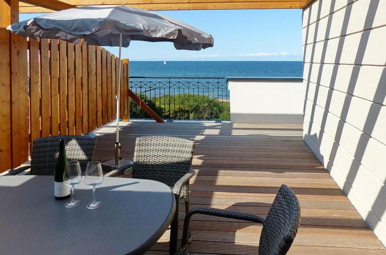 Aparthotel Waterkant Suites direkt am Meer mit Wellnessbereich Börgerende-Rethwisch Exterior foto