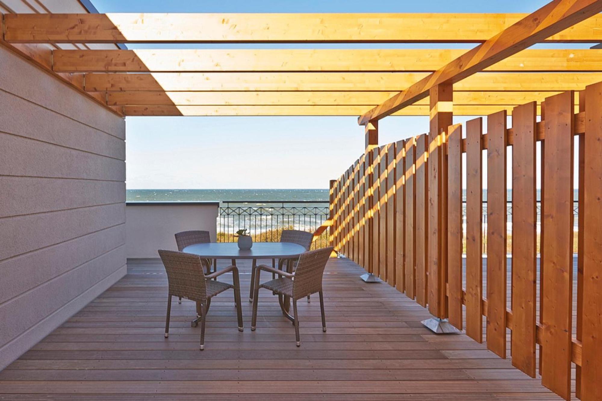 Aparthotel Waterkant Suites direkt am Meer mit Wellnessbereich Börgerende-Rethwisch Exterior foto