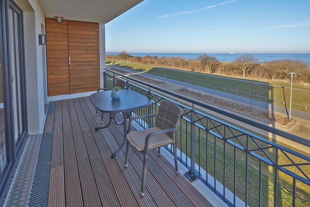 Aparthotel Waterkant Suites direkt am Meer mit Wellnessbereich Börgerende-Rethwisch Zimmer foto