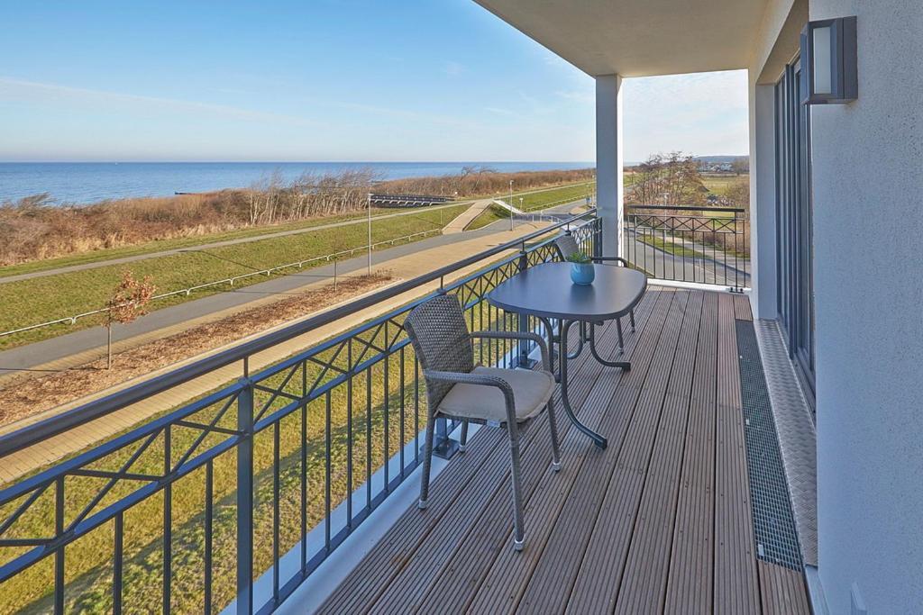Aparthotel Waterkant Suites direkt am Meer mit Wellnessbereich Börgerende-Rethwisch Zimmer foto